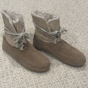 Sanuk Soulshine Chill women's boots Size: 7